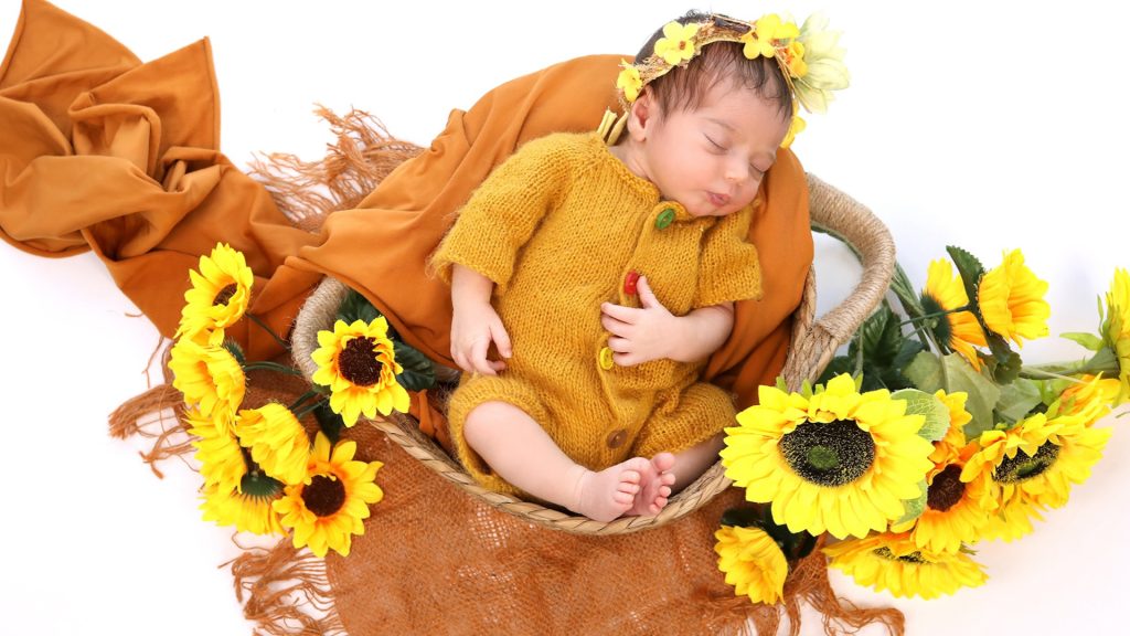 Aksaray Yenidoğan Fotoğrafçısı ile Doğal İlk Anlar